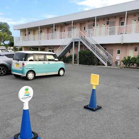 Pine Hills Hotel Miyakojima Экстерьер фото
